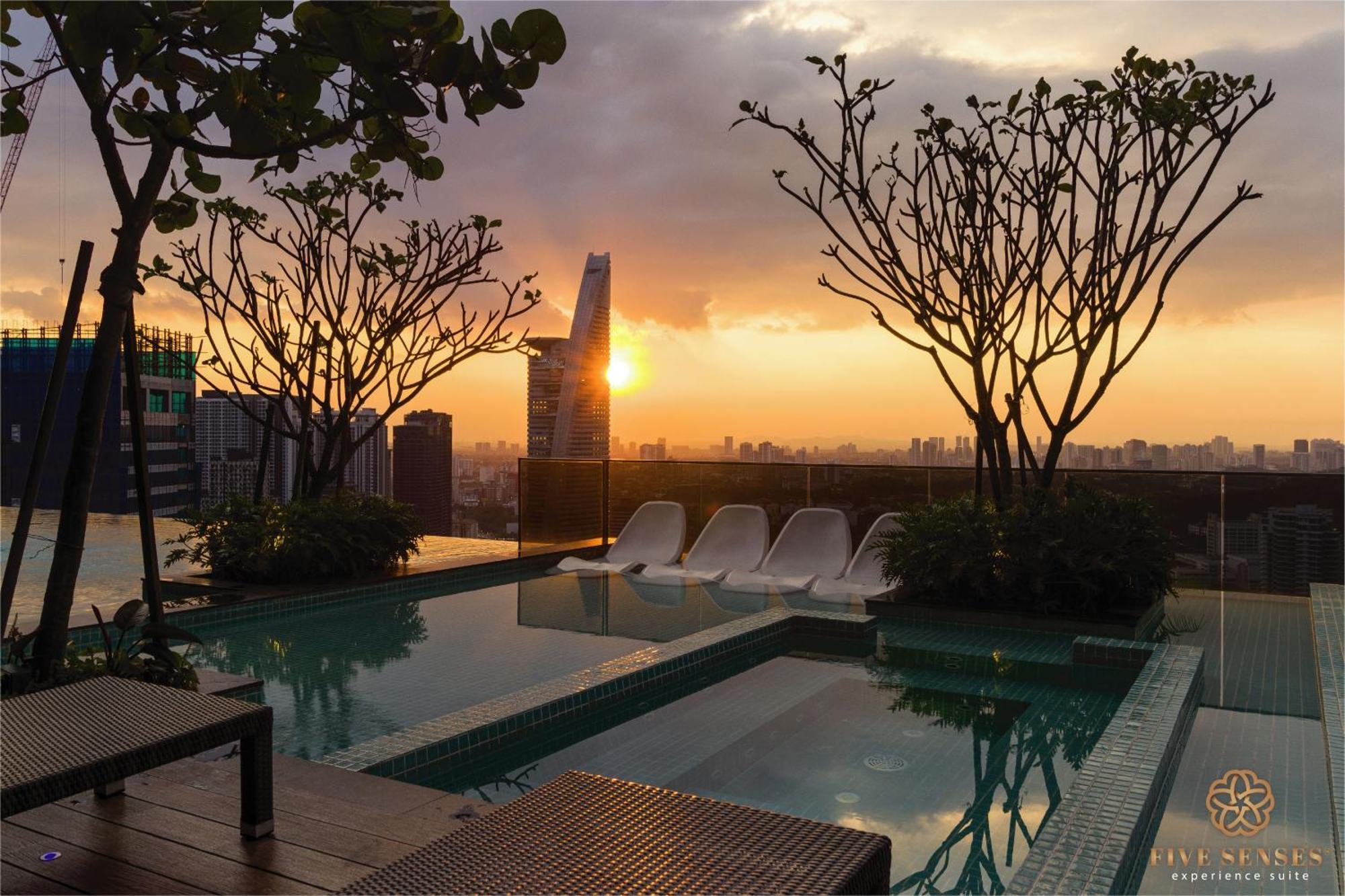 Viia Residences Kuala Lumpur, Five Senses Exterior photo
