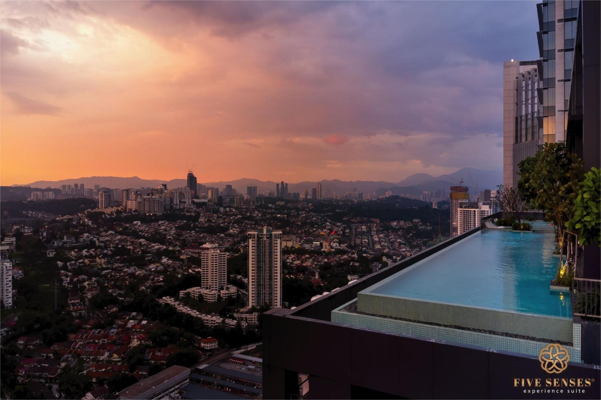 Viia Residences Kuala Lumpur, Five Senses Exterior photo